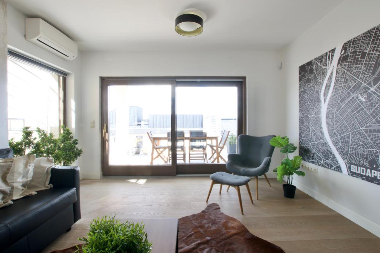 Penthouse Apartment By Hi5 -At The Top Of บูดาเปสต์ ภายนอก รูปภาพ