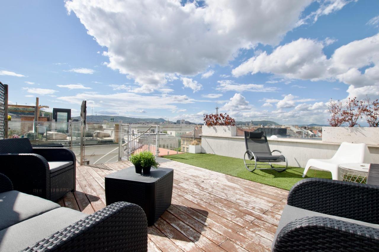 Penthouse Apartment By Hi5 -At The Top Of บูดาเปสต์ ภายนอก รูปภาพ