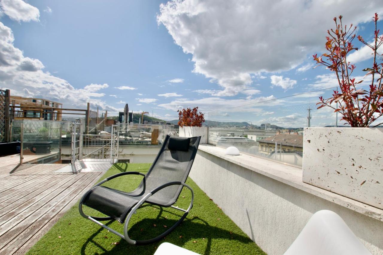 Penthouse Apartment By Hi5 -At The Top Of บูดาเปสต์ ภายนอก รูปภาพ