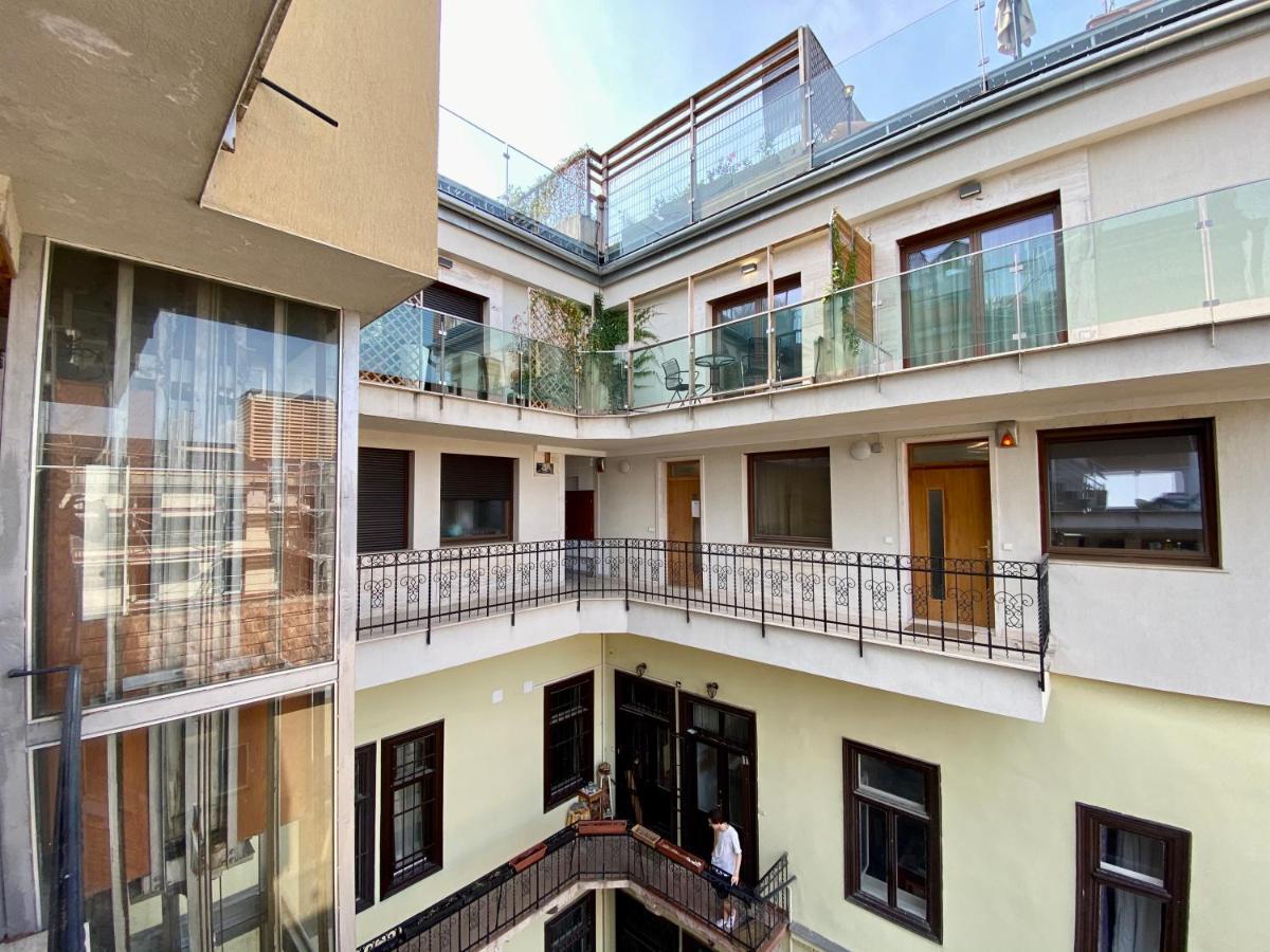 Penthouse Apartment By Hi5 -At The Top Of บูดาเปสต์ ภายนอก รูปภาพ